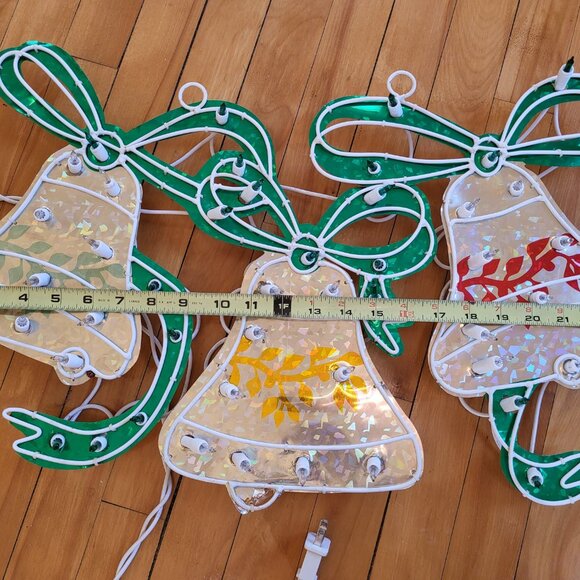 Vintage Christmas lights - Bells Sculpture Silhouette - Retro Christmas Decor - Picture 7 of 9